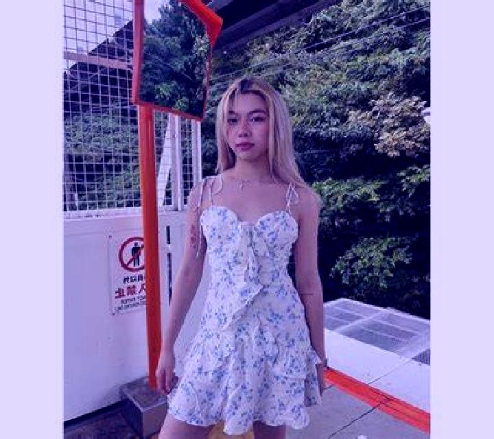 Abril 3 Castro escort