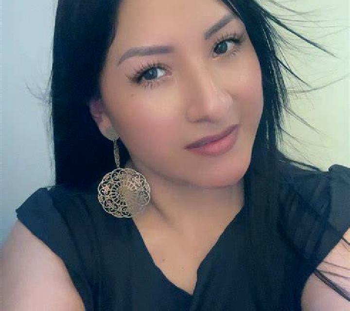 Andrea 2 Victoria escort