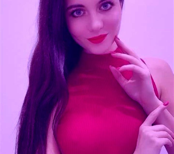 Ariadna Taltal escort