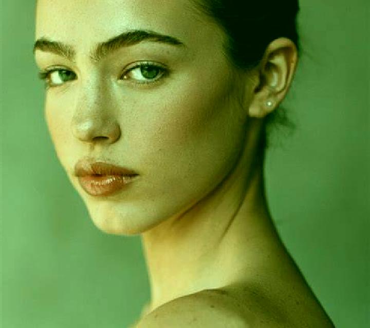 Aurora Taltal escort