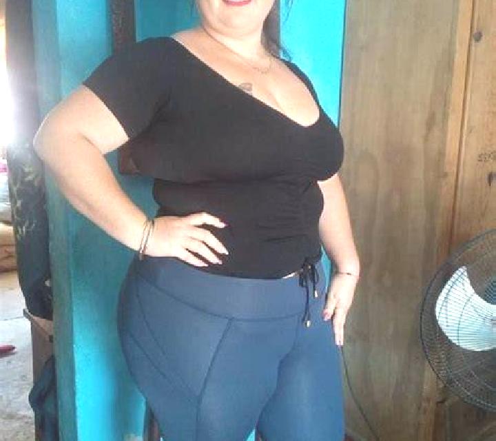 Brisa 3 Putre escort