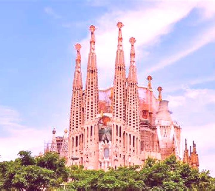 Catalina 2 Sagrada Familia escort