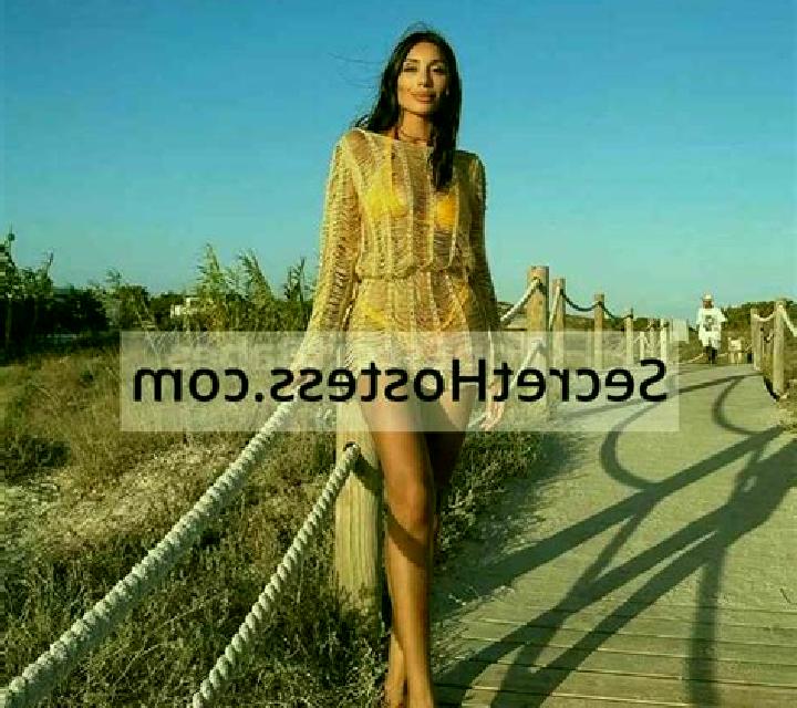 Cloe Vicuna escort