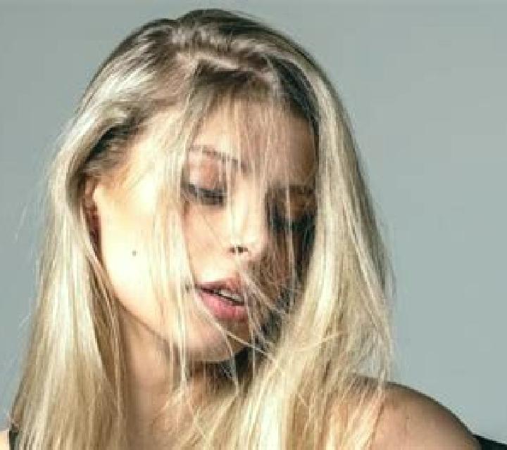 Giulia Las Gaviotas escort