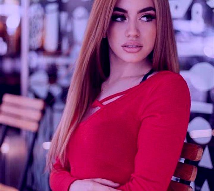 Luna 3 Vicuna escort