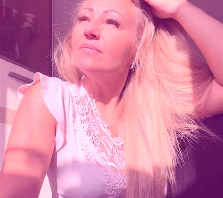 Paulina Curacautin escort