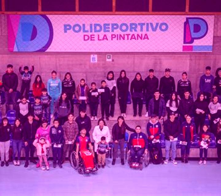 Rayén La Pintana escort