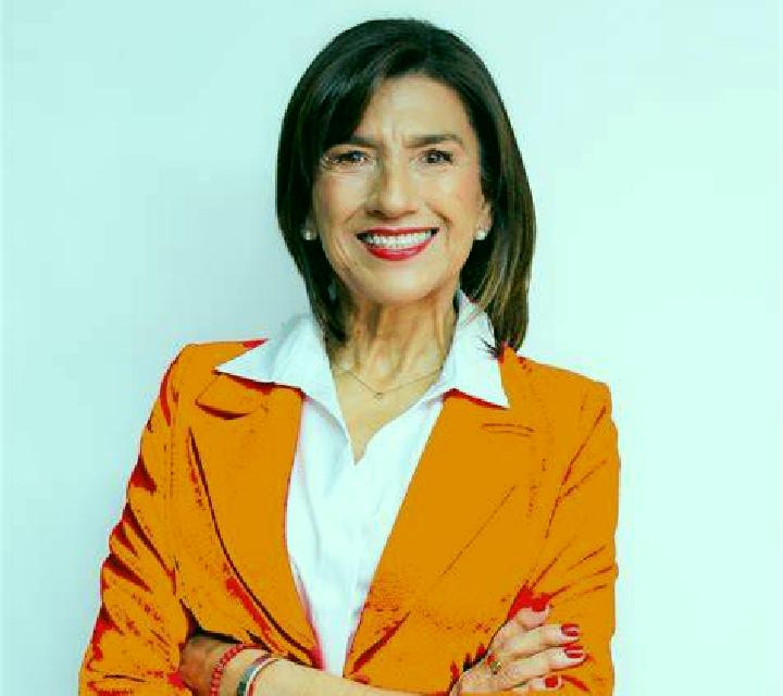 Renata Purranque escort